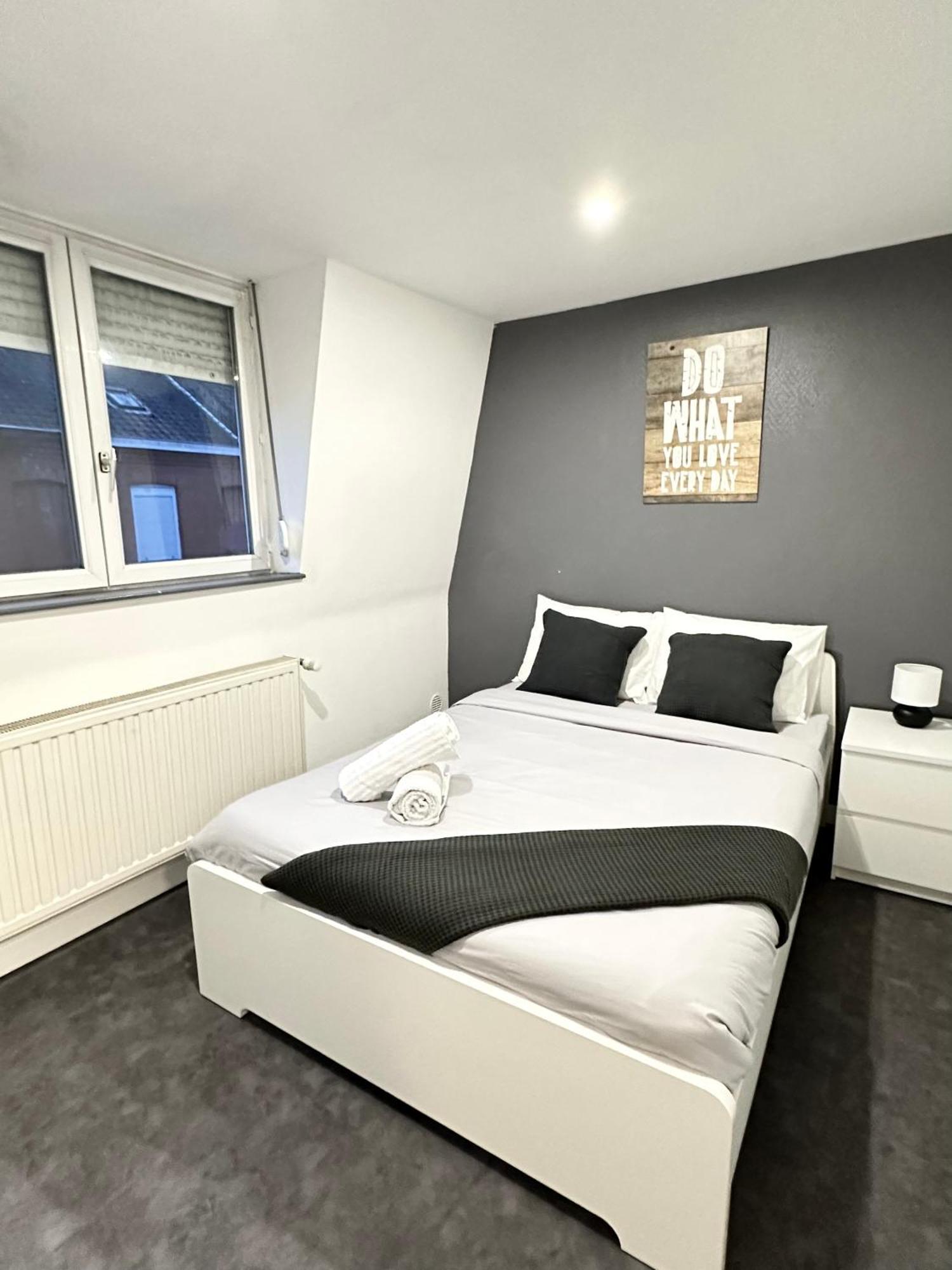 Une Belle Maison Avec 2 Chambre Croix 外观 照片